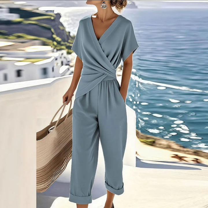 Edera | Completo due pezzi beige con top incrociato e pantaloni cropped